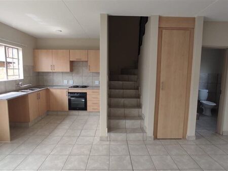 3 Bedroom Duplex in Montana