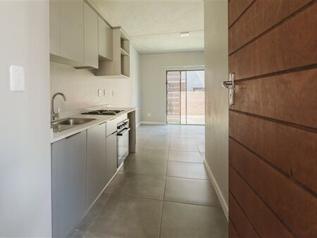1 Bedroom Apartment in Sinoville