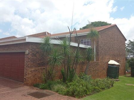 3 Bedroom Duplex in Wonderboom