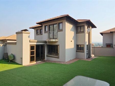 3 Bedroom Townhouse in Bergtuin