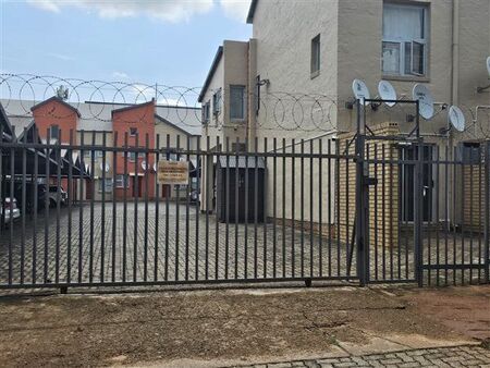 1 Bedroom Apartment in Gezina