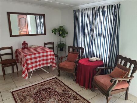 1 Bedroom Flat in Vredenburg