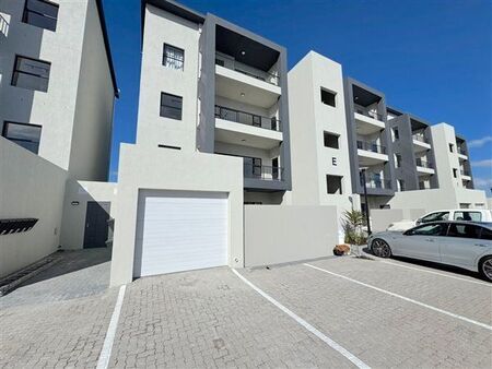 3 Bedroom Apartment in Sandown