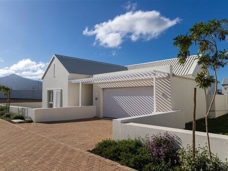 3 Bedroom House in George Central
