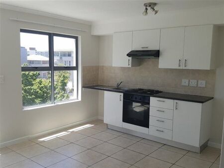 1 Bedroom Apartment in Rondebosch