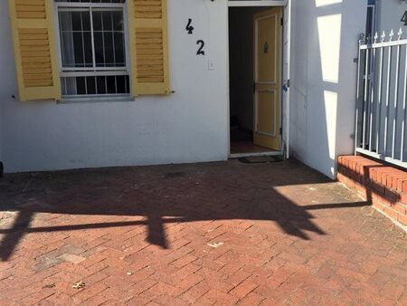 2 Bedroom House in Kenilworth