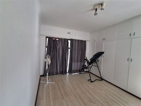 1 Bedroom House in Panorama