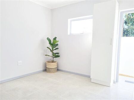 1 Bedroom Apartment in Stellenberg