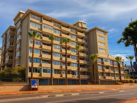 2 Bedroom Apartment in Green Point