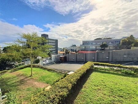 2 Bedroom Apartment in Sea Point