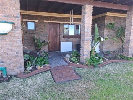 2 Bedroom Apartment in Greenways Golf Estate