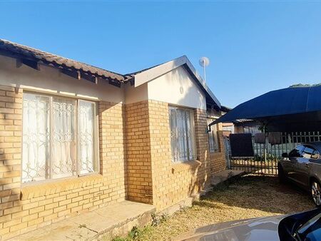 2 Bedroom House in Louis Trichardt