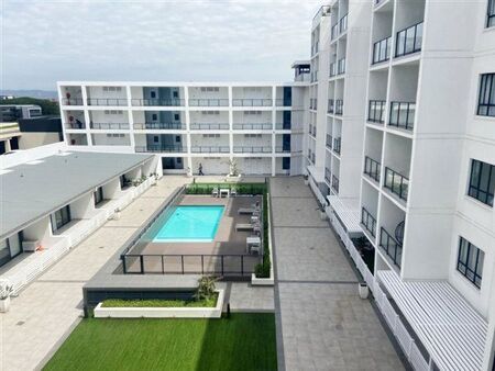 2 Bedroom Townhouse in New Town Centre