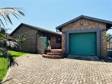 3 Bedroom House in Arboretum
