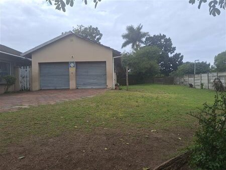 3 Bedroom House in Arboretum