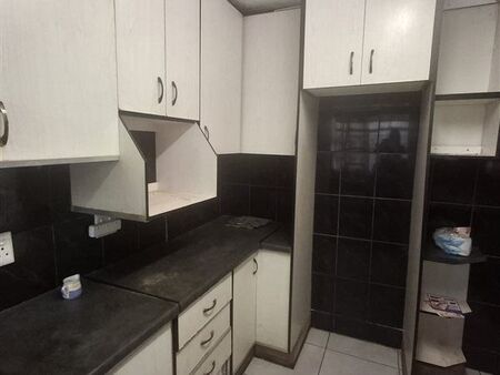 3 Bedroom Apartment in Brackenham