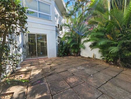 2 Bedroom Townhouse in Umhlanga Rocks