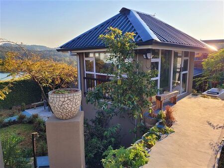 7 Bedroom House in Umkomaas