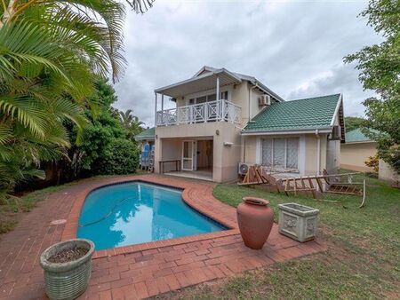 4 Bedroom Apartment in Umhlanga Rocks