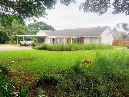 2 Bedroom House in Forest Hills
