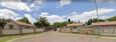 2 Bedroom townhouse - sectional to rent in Thatchview, Centurion