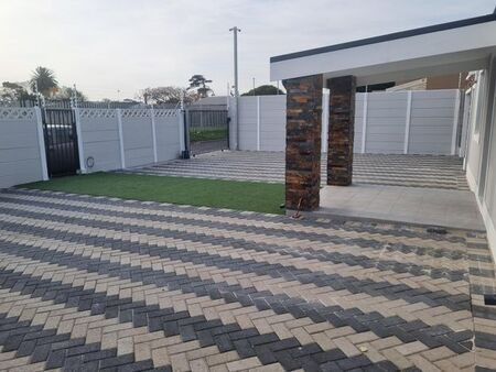 2 Bedroom house to rent in Ruyterwacht, Goodwood