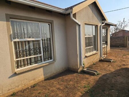 2 Bedroom house to rent in Klarinet, Witbank