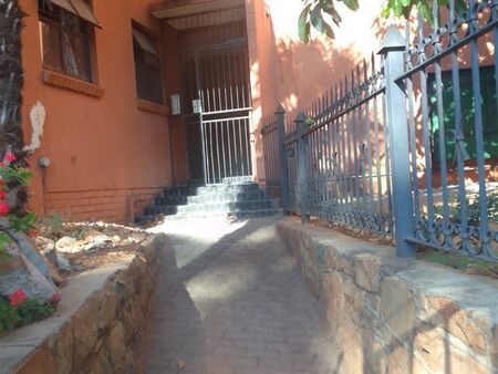 1 Bedroom Apartment in Arcadia