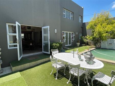 1 Bedroom Apartment in Parkhurst