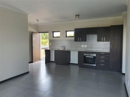 2 Bedroom Apartment in Jackal Creek Golf Estate