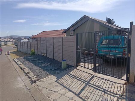 3 Bedroom House in Sky City