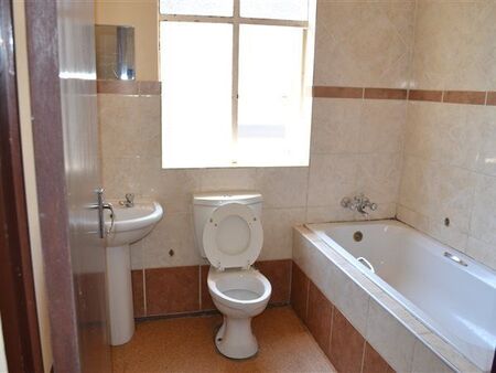 2 Bedroom Apartment in Bellevue