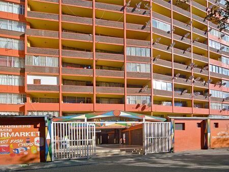 Studio Apartment in Hillbrow