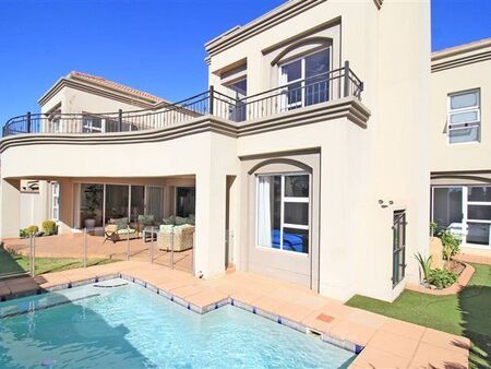4 Bedroom Cluster in Sunninghill
