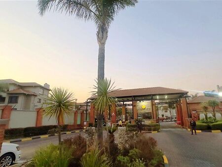 3 Bedroom Apartment in Bedfordview