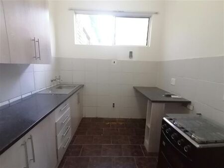 2 Bedroom Apartment in Heidelberg Central