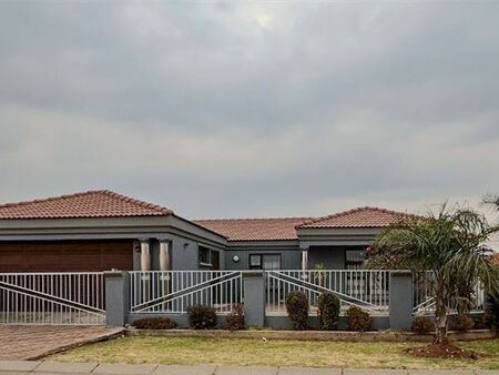 3 Bedroom House in Leondale