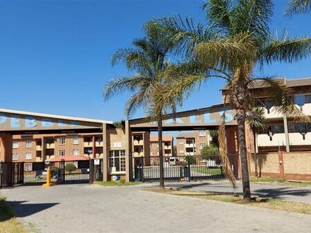 2 Bedroom Apartment in Comet