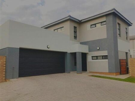 3 Bedroom House in The Reeds