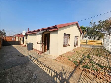 3 Bedroom House in Laudium