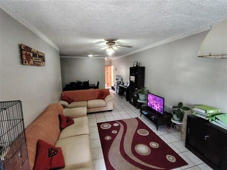 2 Bedroom Apartment in Doringkloof