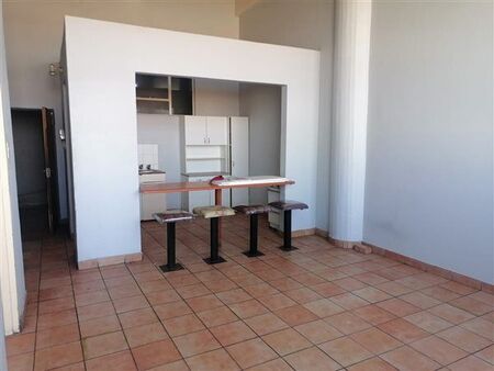 1 Bedroom Apartment in Kroonstad
