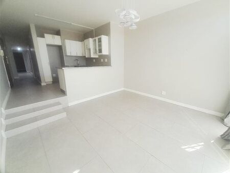 2 Bedroom Apartment in Humewood