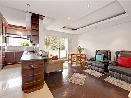 2 Bedroom Apartment in Sea Point