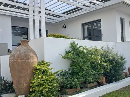 3 Bedroom House in Strand North
