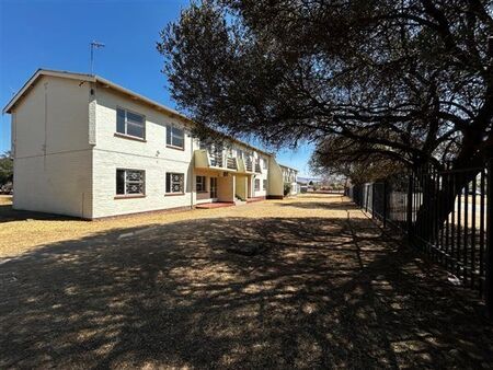 3 Bedroom Apartment in Paradise