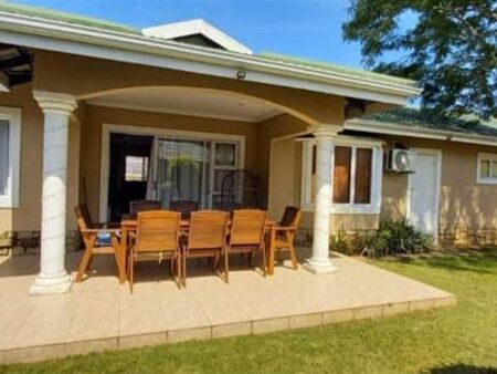 3 Bedroom House in Umhlanga Rocks