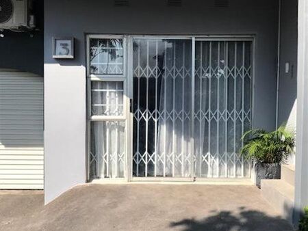 Studio apartment in Morningside