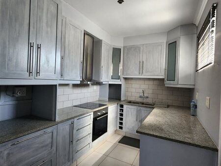 2 Bedroom Apartment in Essenwood