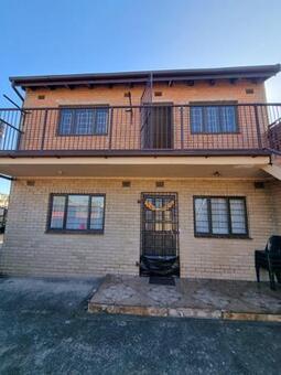 3 Bedroom Apartment in Montford